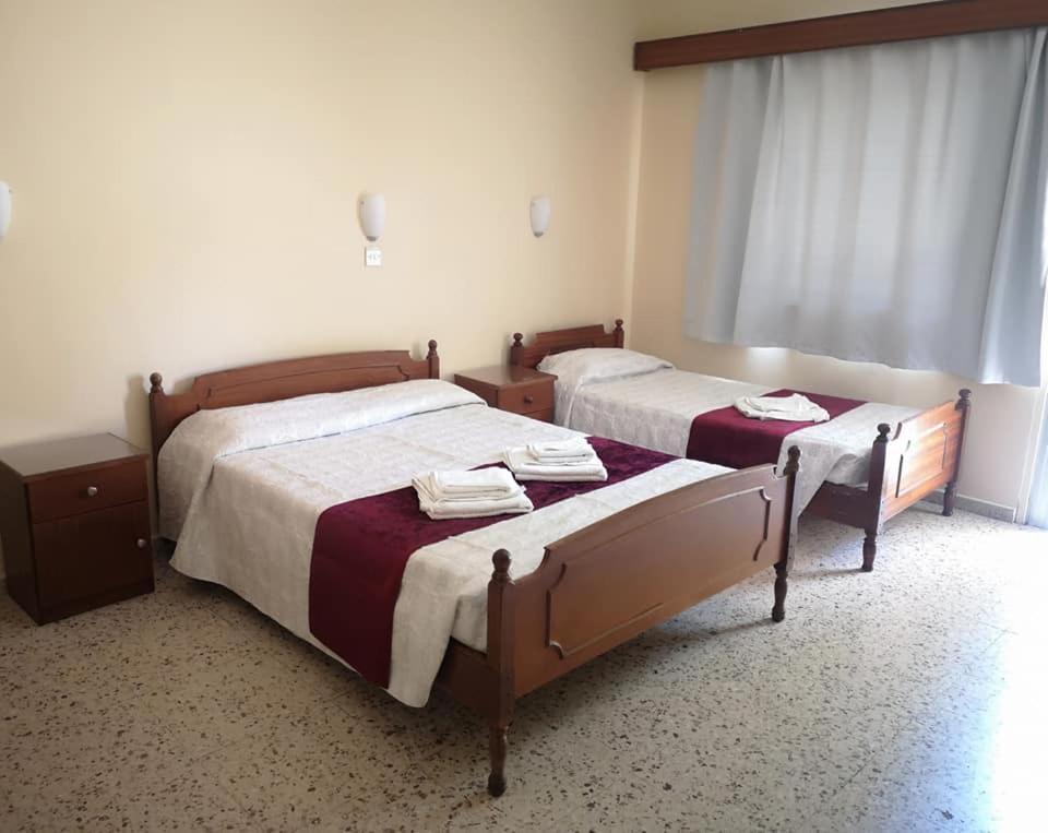 Minaides Hotel Kakopetriá Extérieur photo